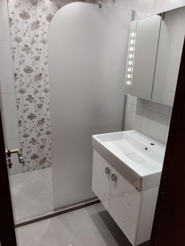 120764682_4082757835084143_3807832027983788546_n